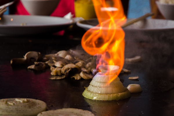 hibachi onion volcano at Kobé Japanese Steakhouse