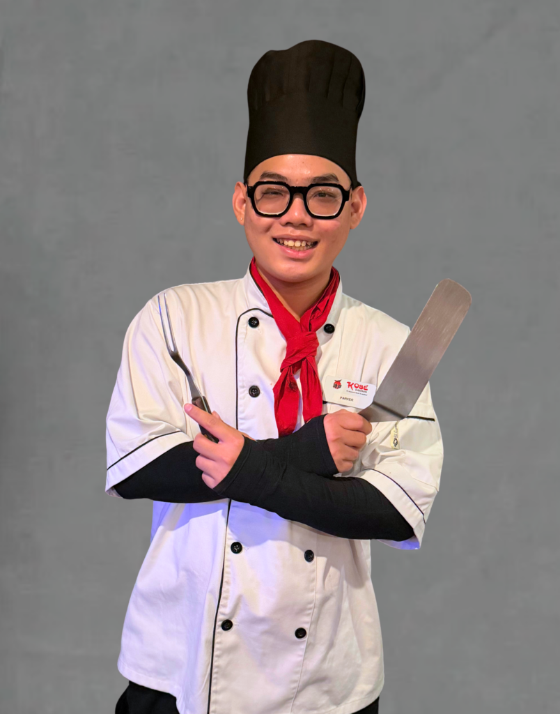 Chef Huu